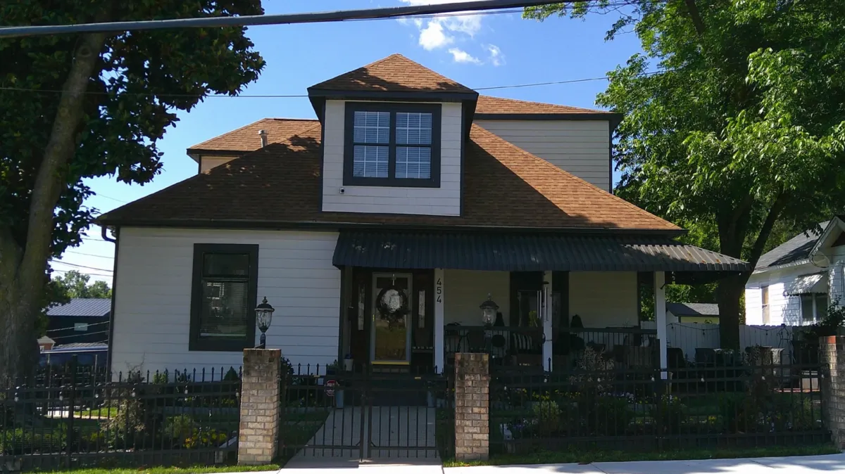 Revitalized house in Greensboro, photo 2 of 6